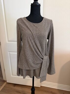 Karen Kane Heather Gray Long Sleeve Side Knot Top